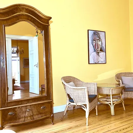 Am Theater Stralsund