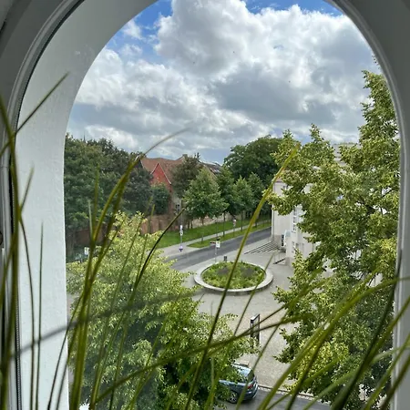 Am Theater * Stralsund